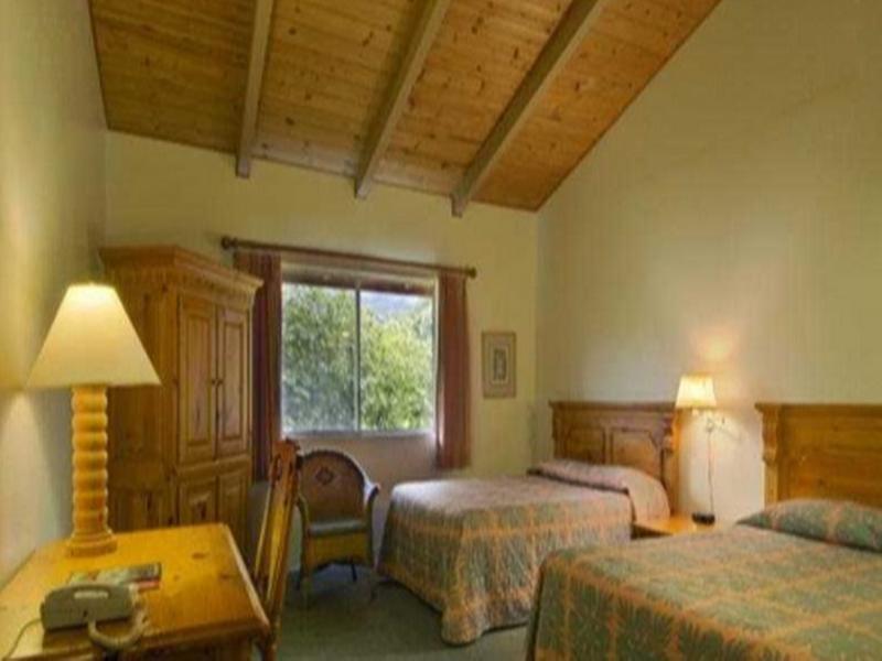 Castle Waimea Country Lodge Dış mekan fotoğraf